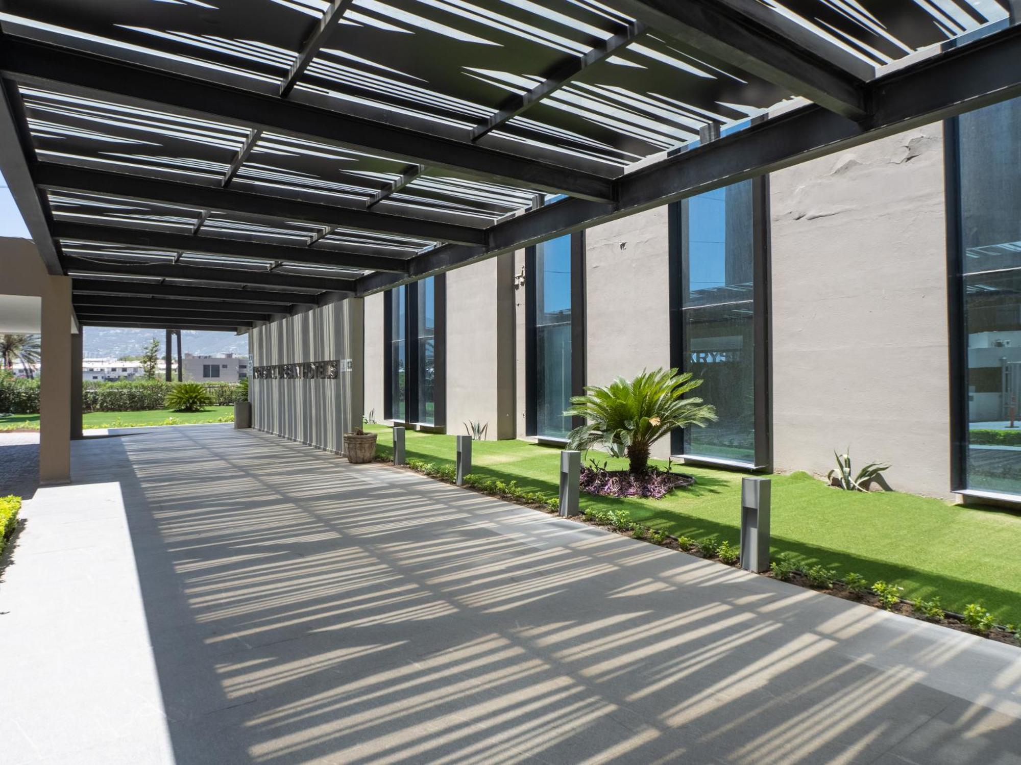 Krystal Urban Monterrey San Jeronimo Exterior foto