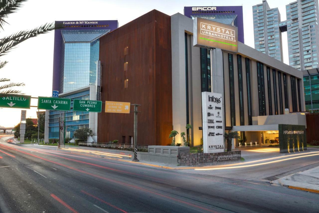 Krystal Urban Monterrey San Jeronimo Exterior foto